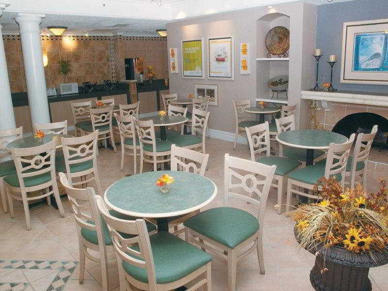 Country Inn & Suites By Radisson, Chicago-Hoffman Hoffman Estates Restoran foto