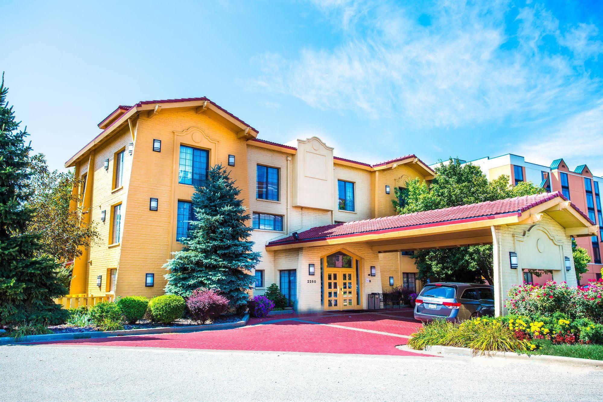Country Inn & Suites By Radisson, Chicago-Hoffman Hoffman Estates Bagian luar foto